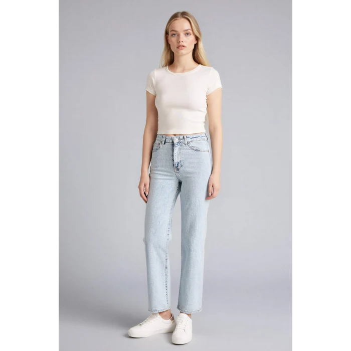 Defacto F2150AXNM39 Mavi Afra x Defacto Comfort Straıght Yüksek Bel  Jean Yıkamalı Pantolon