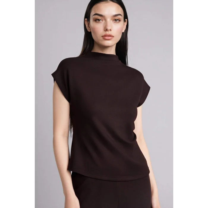 Defacto F7760AXBN207 Kahve Slım Fıt Yarım Balıkçı Yaka Tişört