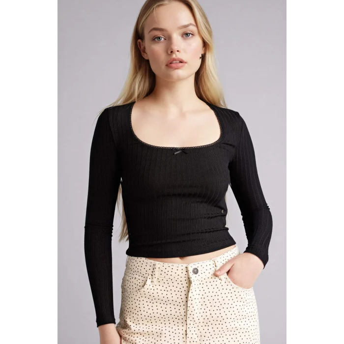 Defacto G9722AXBK81 Siyah Fıtted U Yaka Uzun Kollu Tişört