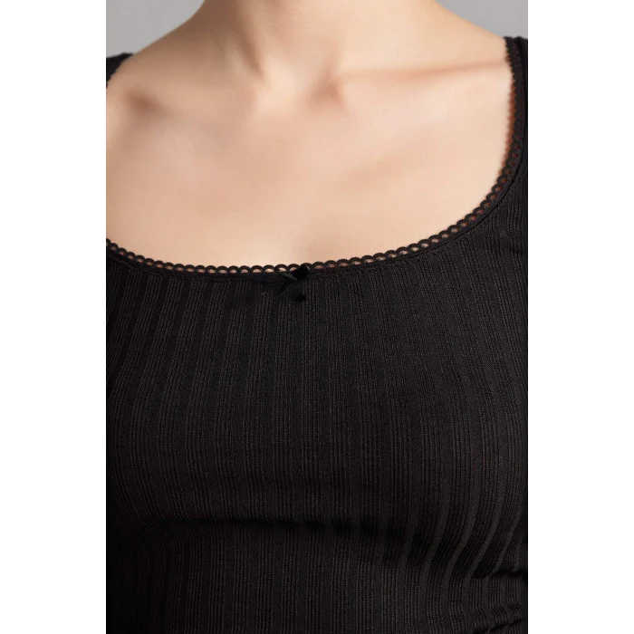 Defacto G9722AXBK81 Siyah Fıtted U Yaka Uzun Kollu Tişört