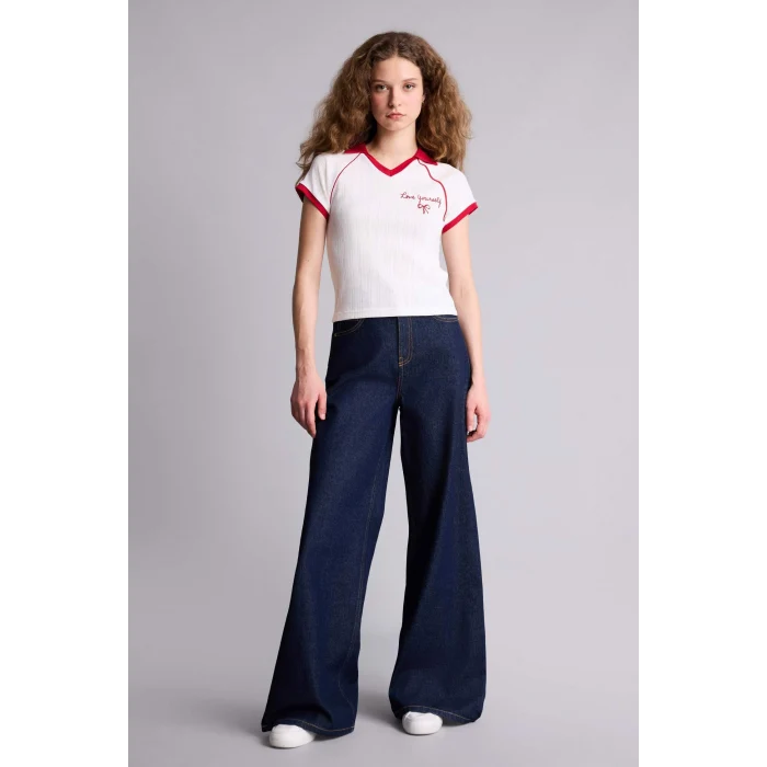 Defacto G2479AXWT32 Beyaz Fıtted Baskılı Kısa Kollu Tişört