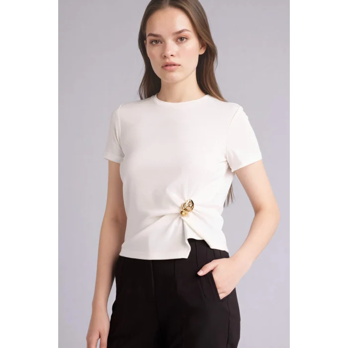 Defacto G9551AXER105 Ekru Slım Fıt Aksesuar Detaylı Ribana Tişört