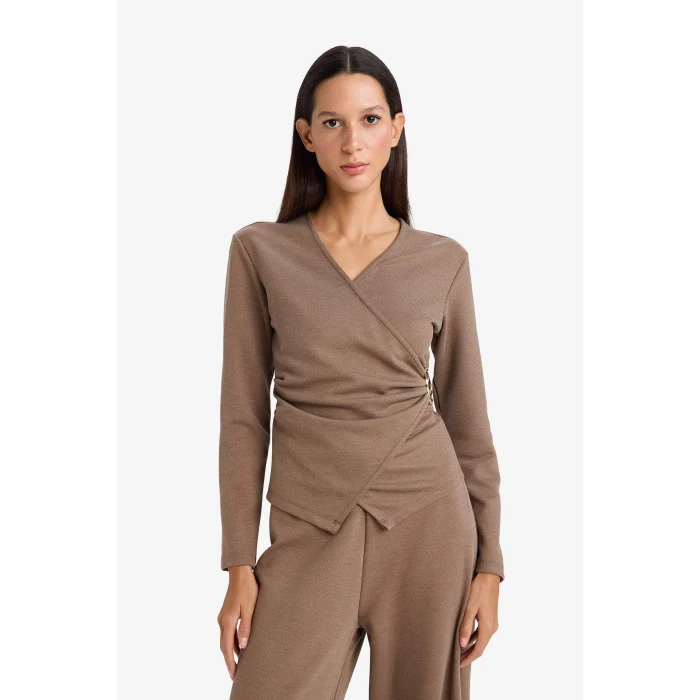 Defacto G8816AXBN531 Kahve Wrap Yaka Aksesuar Detaylı Bluz