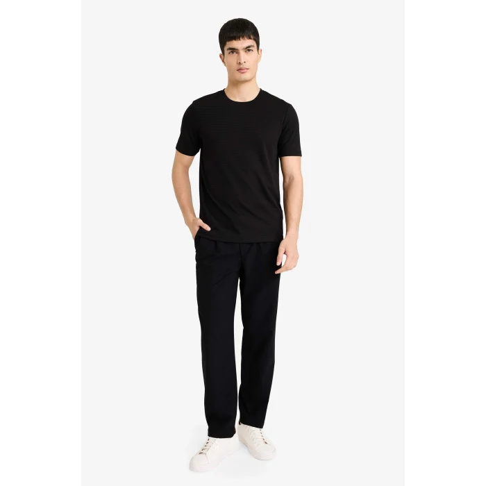 Defacto M6608AZBK81 Siyah Slım Fıt Bisiklet Yaka Kısa Kollu Tişört