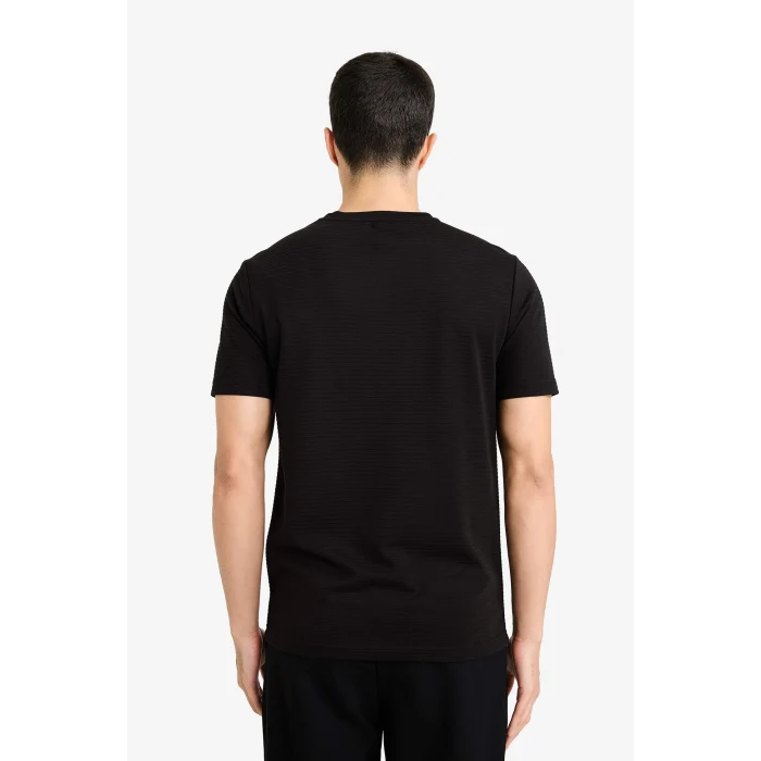 Defacto M6608AZBK81 Siyah Slım Fıt Bisiklet Yaka Kısa Kollu Tişört