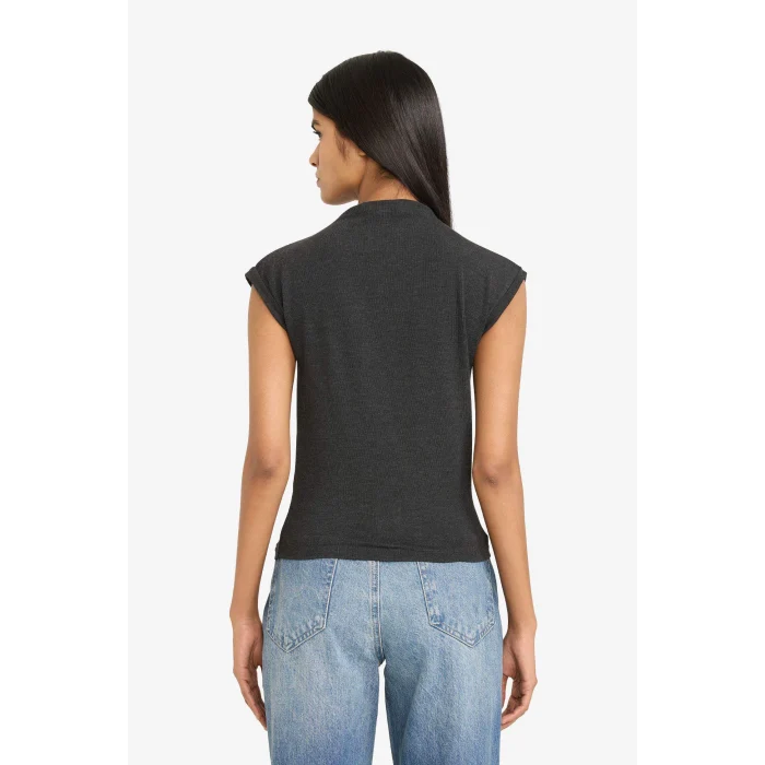 Defacto G8087AXAR191 Antrasit Fıtted Düğmeli Tişört