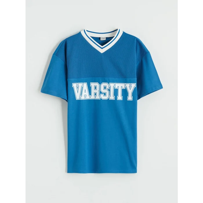 LCW Kids Mavi V Yaka Baskılı Erkek Çocuk Tişört