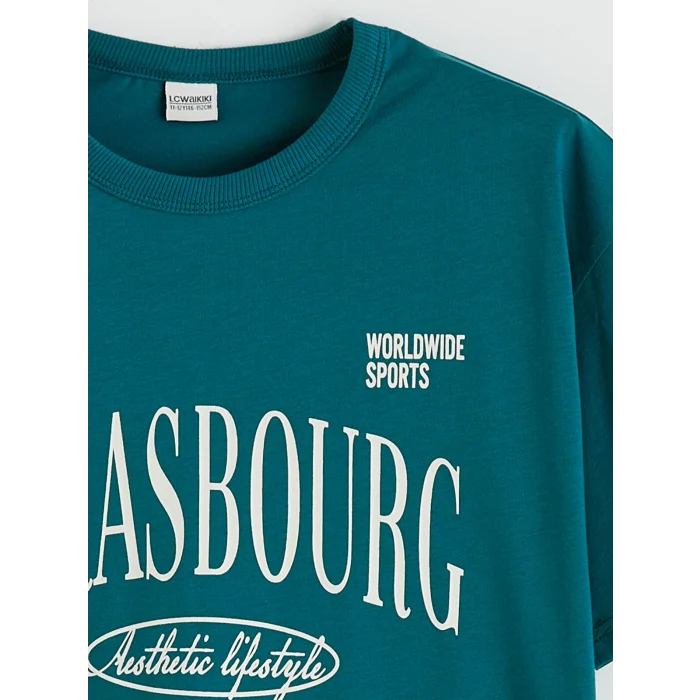 LCW Kids Yeşil Bisiklet Yaka Strasbourg Baskılı Erkek Çocuk Tişört