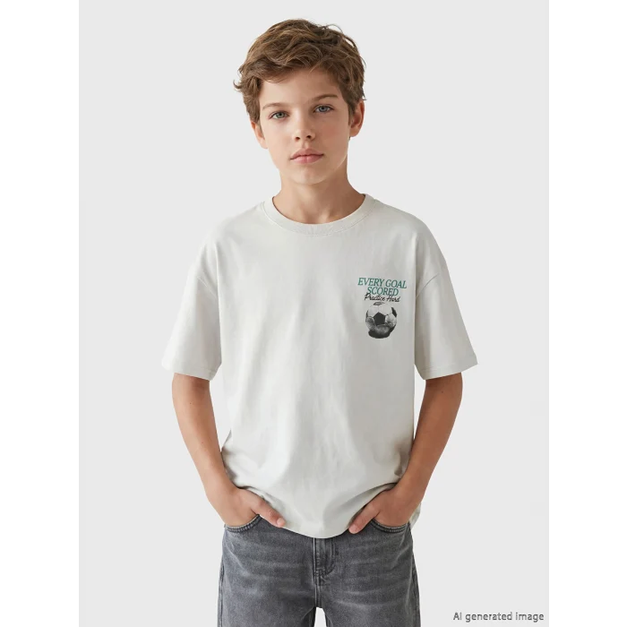 LCW Kids Bej Bisiklet Yaka Baskılı Erkek Çocuk Tişört