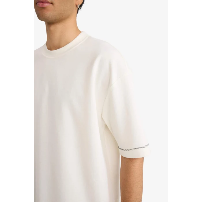 Defacto C0147AXER105 Ekru LOOSE FIT Nefes Alabilen Kumaş Tişört