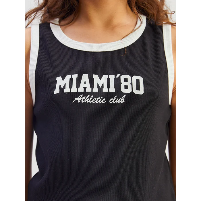 LCW Kids Siyah Bisiklet Yaka Baskılı Kız Çocuk Atlet