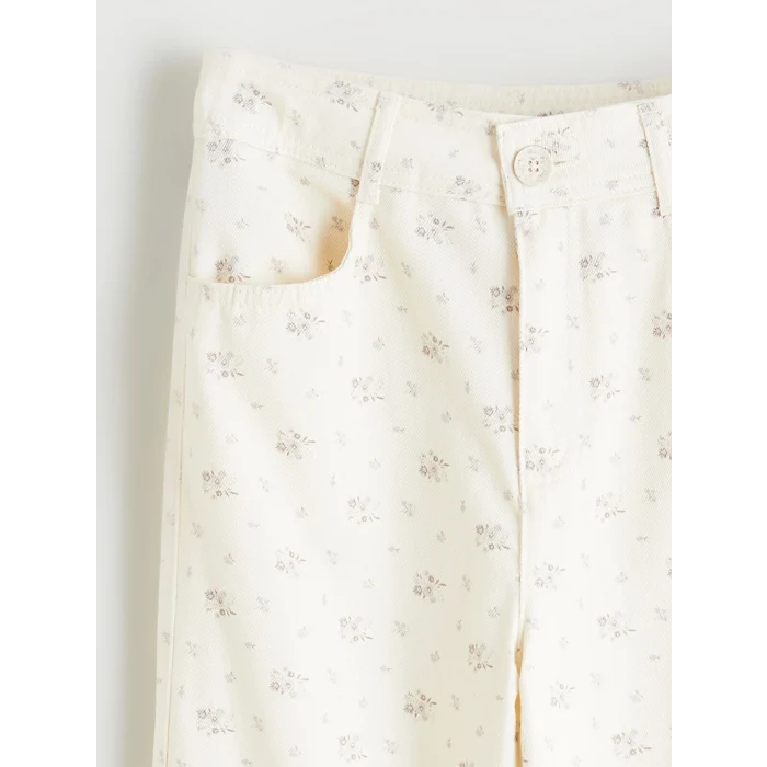 LCW Kids Bej İspanyol Paça Çiçekli Kız Çocuk Pantolon