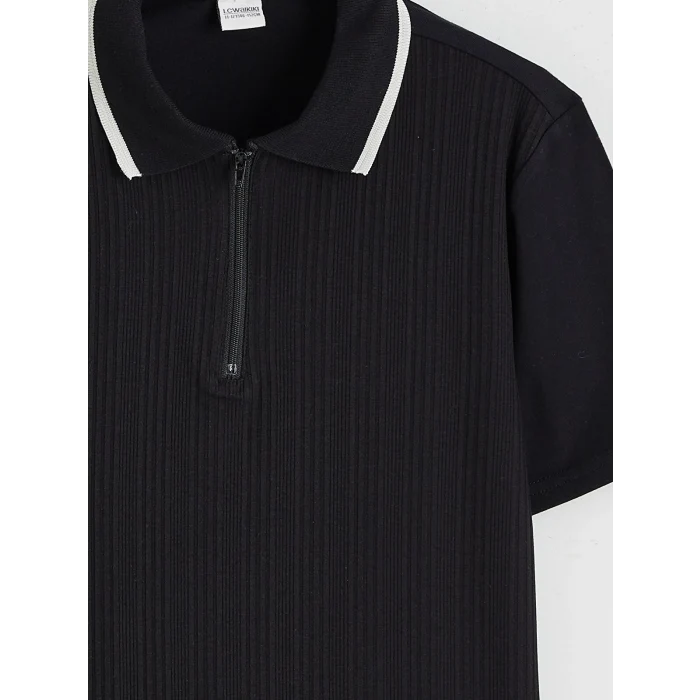 LCW Kids Siyah Polo Yaka Dokulu Erkek Çocuk Tişört