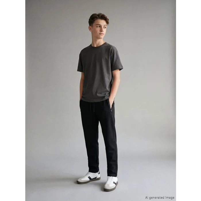 LCW Kids Siyah Beli Lastikli Erkek Çocuk Eşofman Altı