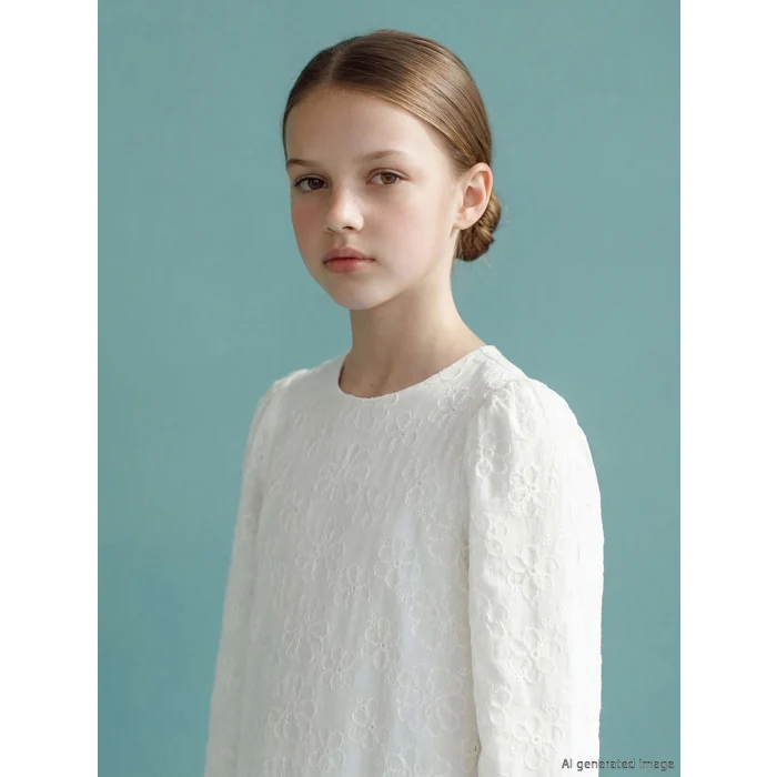 LCW Girls Studio Ekru Bisiklet Yaka Fisto Detaylı Kız Çocuk Elbise