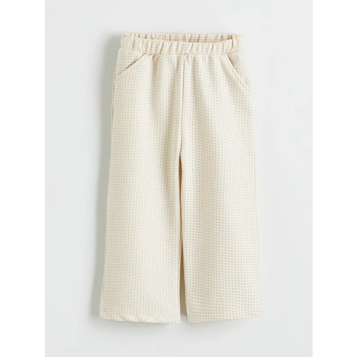 LCW baby Bej Çiçek Aplikeli Fırfırlı Kız Bebek Bluz ve Tayt