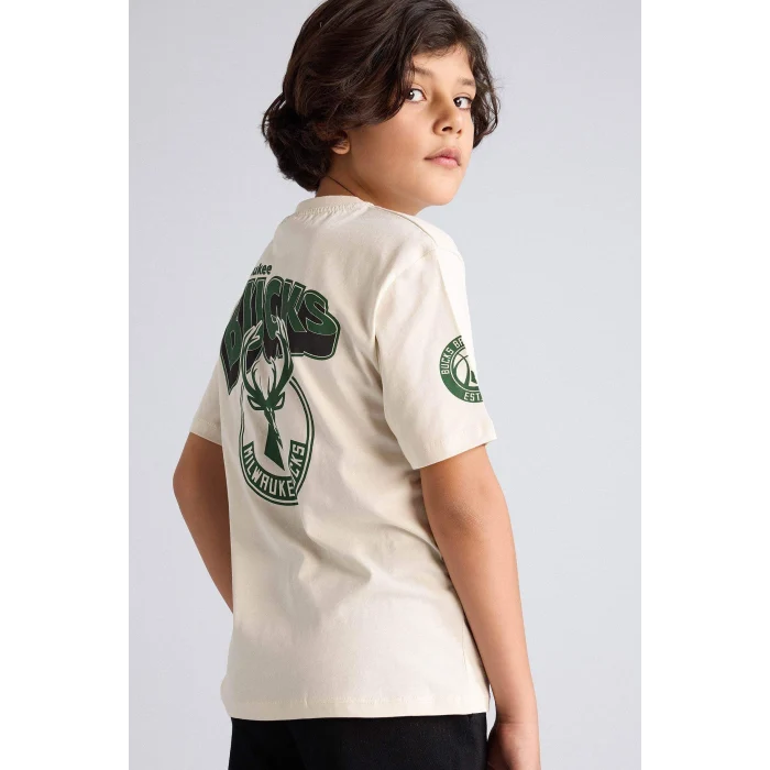 Defacto G7618A8ER117 Ekru NBA Mılwaukee Bucks Tişört Erkek Çocuk