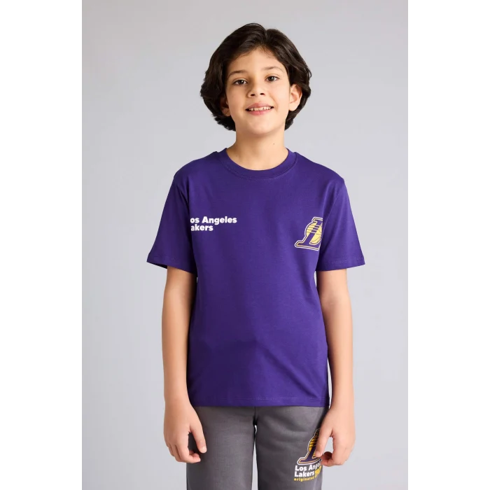 Defacto G7613A8PR299 Mor NBA Los Angeles Lakers New Regular Fıt Bisiklet Yaka Kısa Kollu Tişört Erkek Çocuk