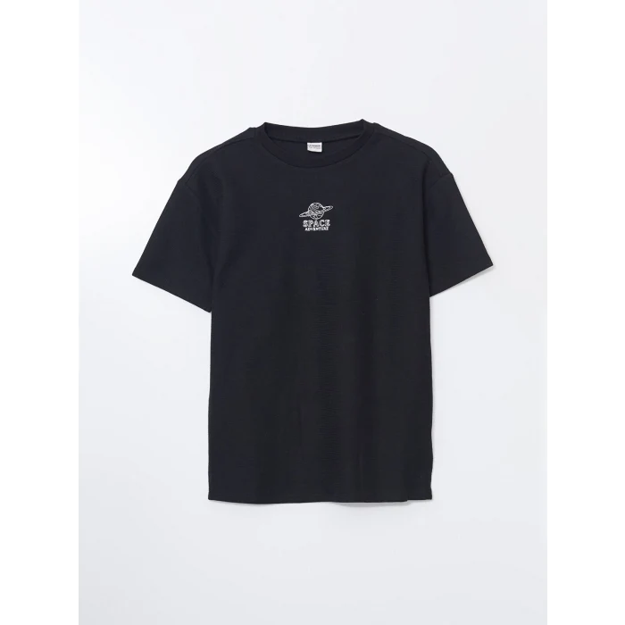 LCW Kids Siyah Bisiklet Yaka Erkek Çocuk Tişört