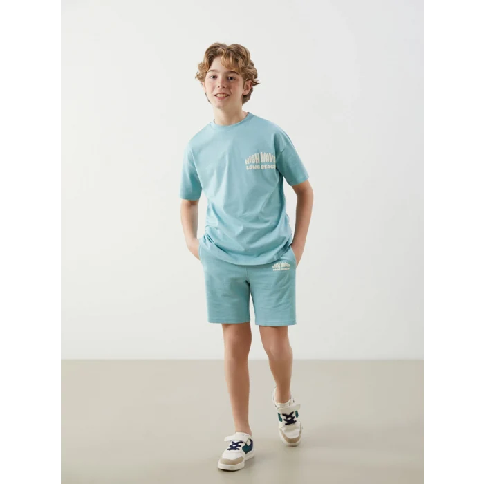 LCW Kids Yeşil Bisiklet Yaka Erkek Çocuk Tişört