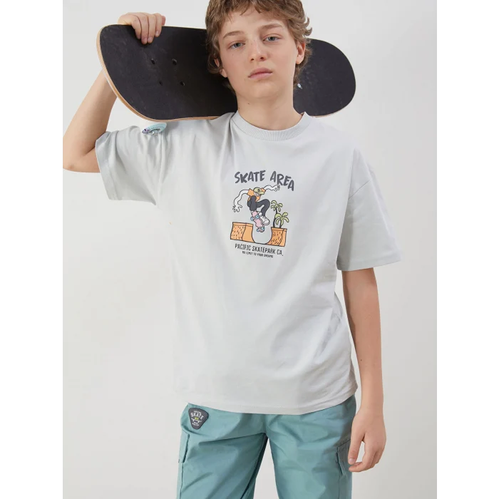 LCW Kids Gri Bisiklet Yaka Erkek Çocuk Tişört