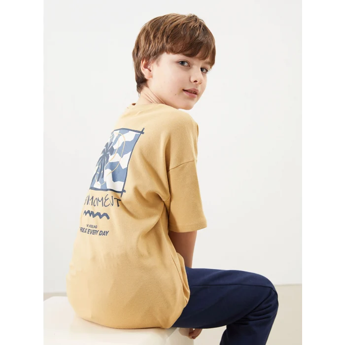 LCW Kids Bej Bisiklet Yaka Erkek Çocuk Tişört