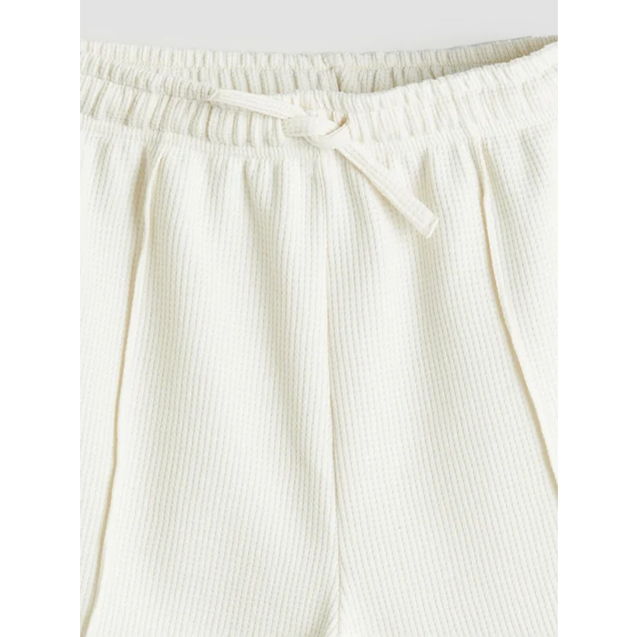 LCW Kids Ekru Beli Lastikli Kız Çocuk Şort