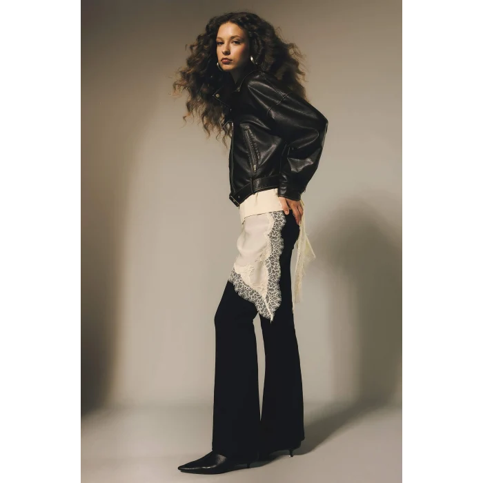 Defacto G2313AXBK81 Siyah Flare Fıt Fermuarlı Normal Bel Bengalin Pantolon