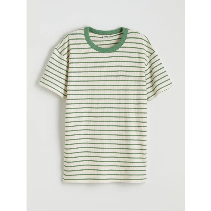 LCW Kids Yeşil Bisiklet Yaka Çizgili Erkek Çocuk Tişört