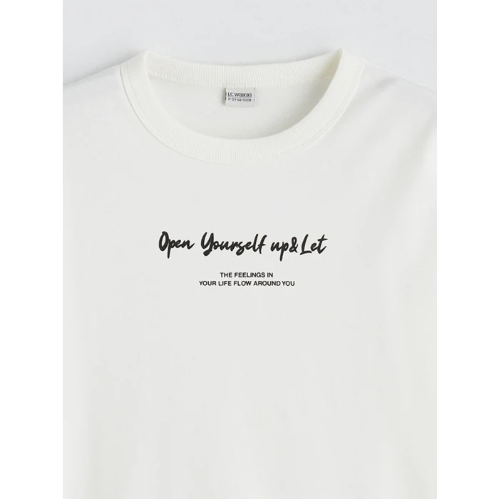 LCW Kids Ekru Yazı Baskılı Erkek Çocuk Tişört