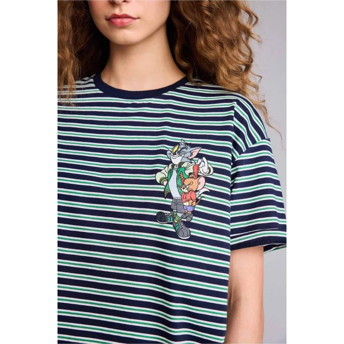 Defacto G0844AXNV105 Lacivert Tom & Jerry Oversıze Slogan Desenli Kısa Kollu Tişört