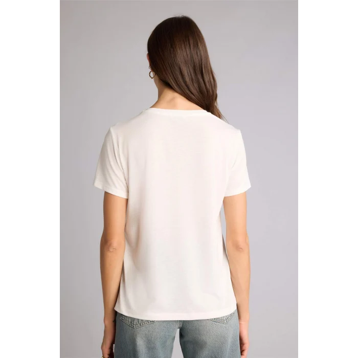 Defacto H2356AXER105 Ekru Regular Fıt Bisiklet Yaka Çiçekli Kısa Kollu Tişört