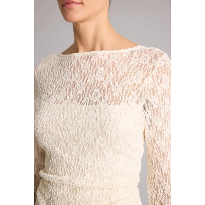 Defacto G1743AXER138 Ekru Fıtted Kayık Yaka Dantel Bluz