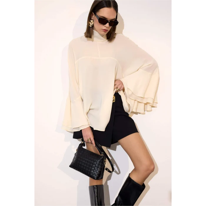 Defacto G8612AXER83 Ekru Fashıon Fıt Dik Yaka Krep Uzun Kollu Bluz