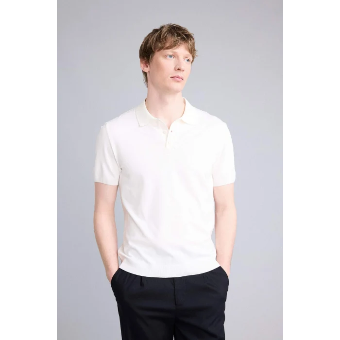 Defacto E3241AXWT32 Beyaz Standart Fıt Polo Yaka Triko Kısa Kollu Polo Tişört