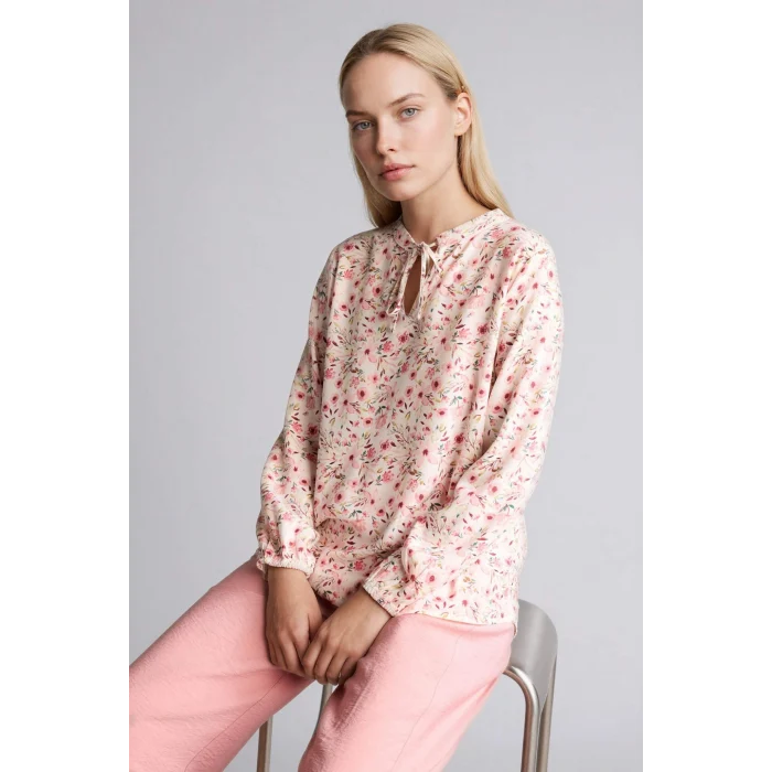 Defacto N1809AZBR327 Bordo Regular Fıt Bisiklet Yaka Baskılı Uzun Kollu Bluz