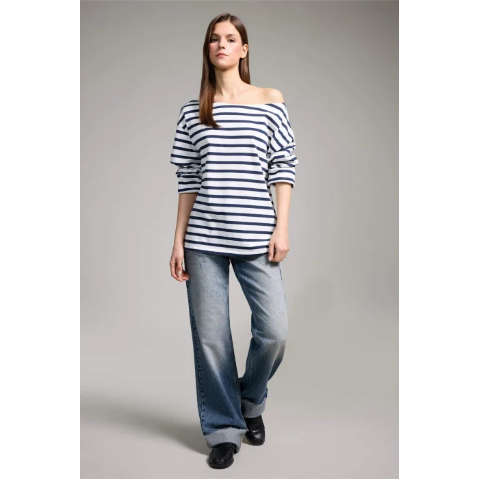 Defacto G7861AXNV135 Lacivert %100 Pamuk Relax Fıt Kayık Yaka Premium Tişört