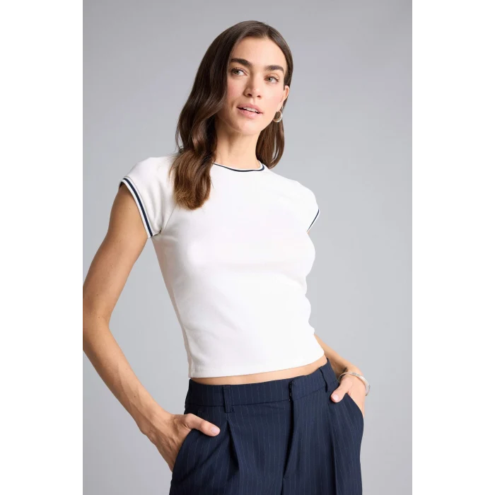 Defacto H4287AXER105 Ekru Basıc Ribana Tişört