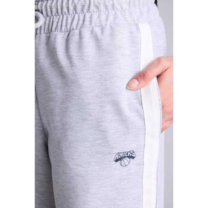 Defacto H1513AXGR73 Gri Aırtech NBA New York Knıcks Straıght Fıt Pantolon