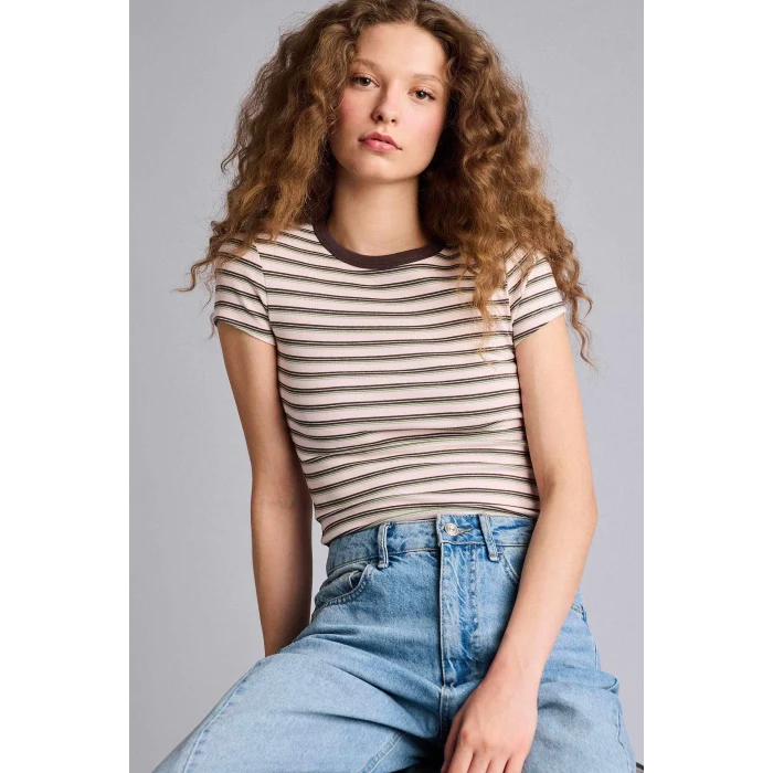 Defacto G2231AXPN74 Pembe Fıtted Bisiklet Yaka Ribana Kısa Kollu Tişört