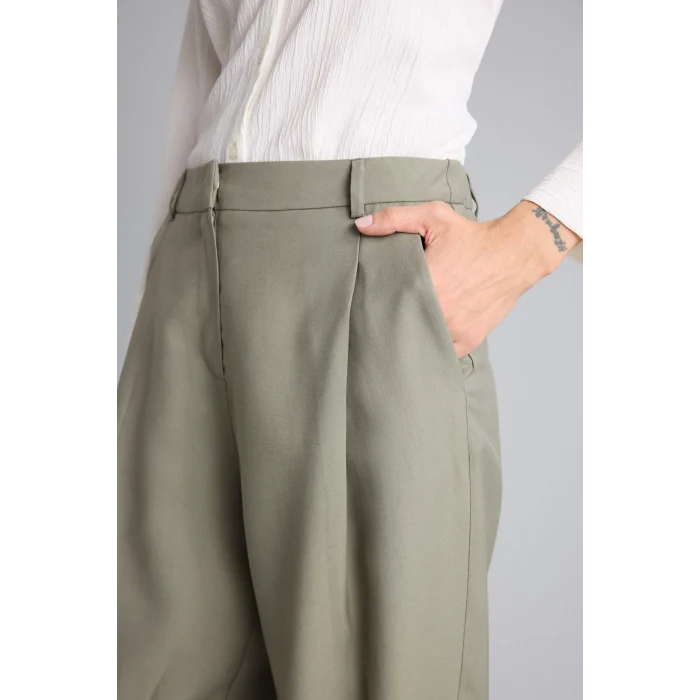 Defacto H1923AXKH465 Haki Straıght Fıt Fermuarlı Normal Bel Modal Pantolon