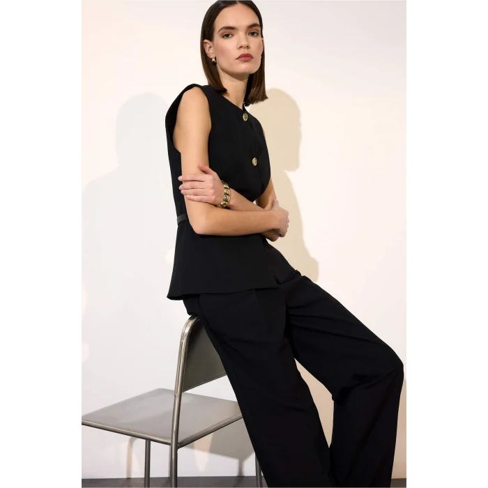 Defacto F7293AXBK81 Siyah Fitted Düğmeli Yelek