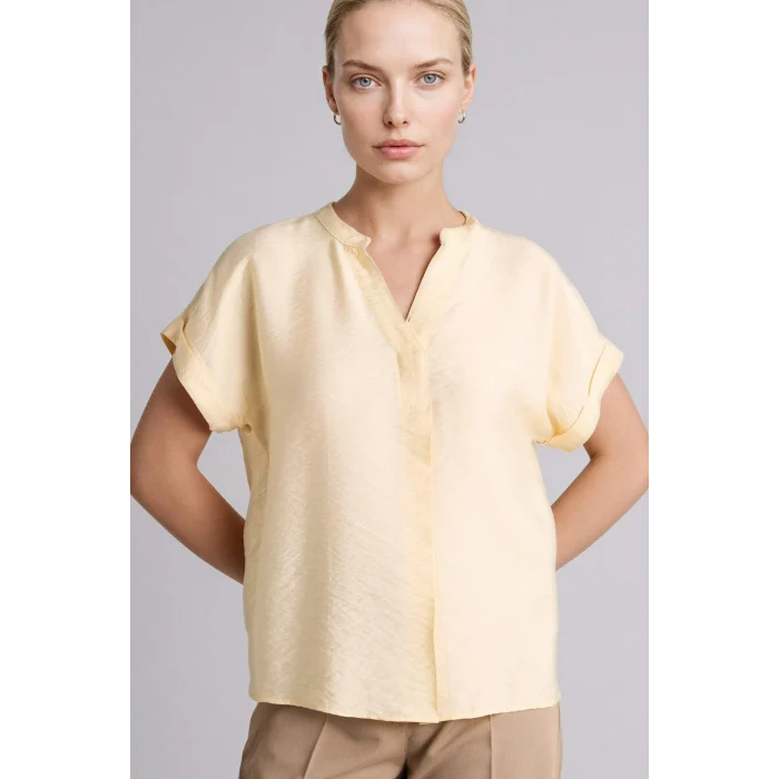 Defacto G2963AXYL250 Sarı Relax Fıt Kaçık Yaka Kısa Kollu Bluz