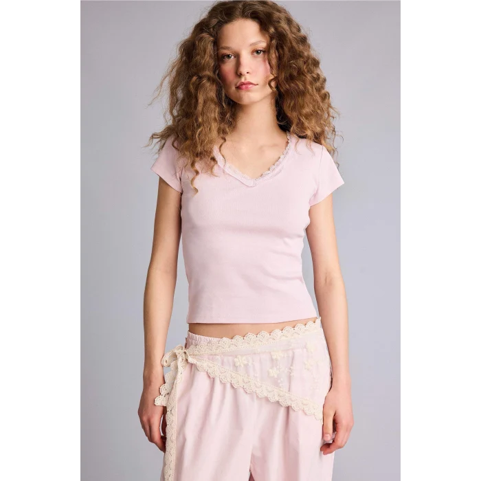 Defacto H1786AXPN688 Pembe Fıtted Dantel Yaka Ribana Kısa Kollu Tişört