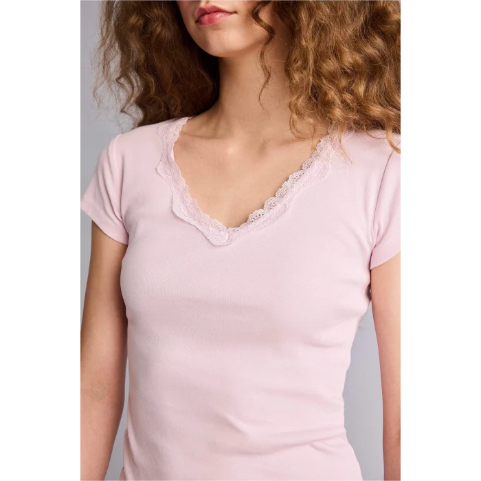 Defacto H1786AXPN688 Pembe Fıtted Dantel Yaka Ribana Kısa Kollu Tişört