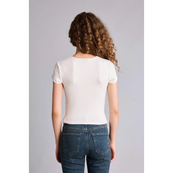 Defacto G9575AXWT32 Beyaz Dısney Mıckey & Mınnıe Fıtted Nakışlı Tişört