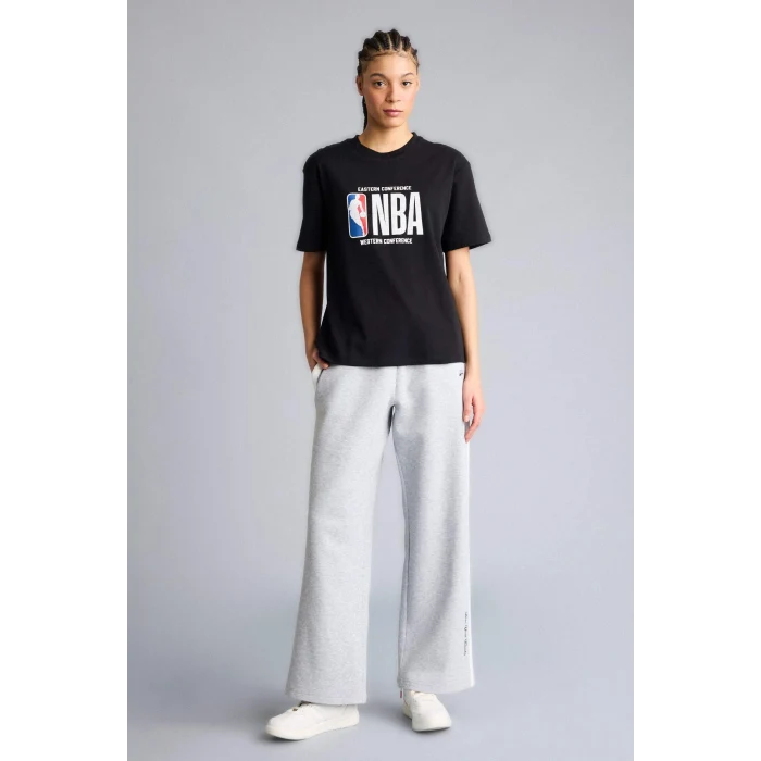 Defacto G0717AXBK81 Siyah NBA Wordmark Relax Fıt Kısa Kollu Tişört