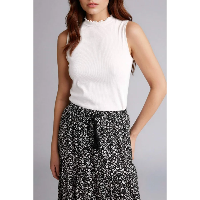 Defacto G0050AXER105 Ekru Slım Fıt Yarım Balıkçı Yaka Fitilli Kaşkorse Tunik