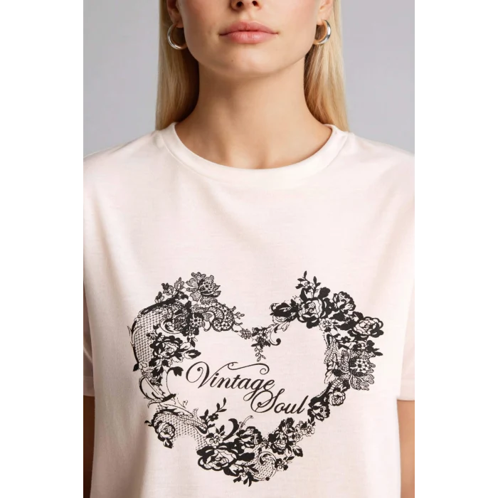 Defacto H1435AXER105 Ekru Regular Fıt Bisiklet Yaka Çiçekli Kısa Kollu Tişört