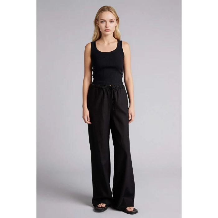 Defacto E1981AXBK27 Siyah Wıde Leg Çift Cepli Beli Lastikli Standart Boy Keten Karışımlı Pantolon